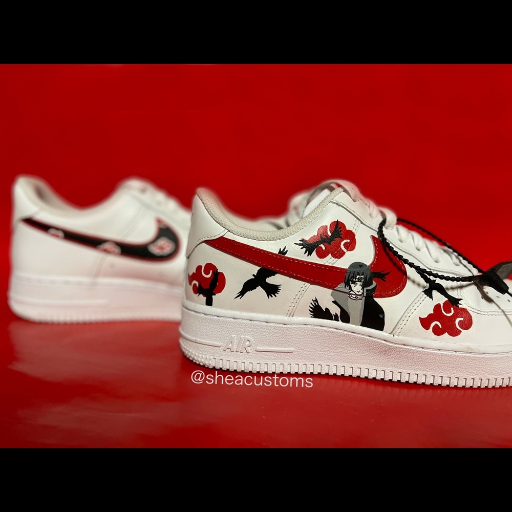 ITACHI UCHIHA CUSTOMS👟
